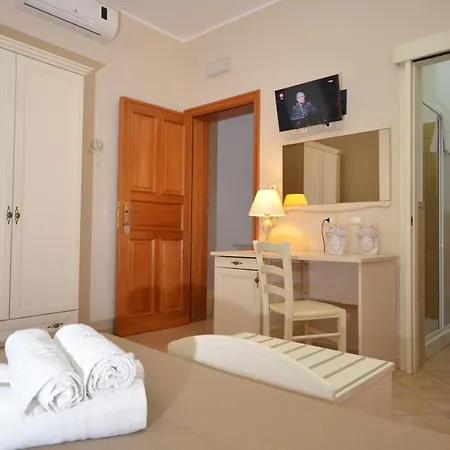 B&B Donna Nina San Vito Lo Capo Exterior photo